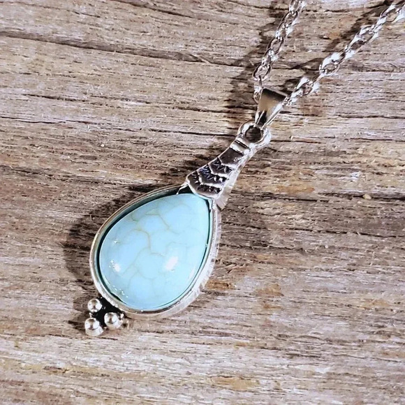 Tribal Style Teardrop Turquoise Stone Silver Chain Necklace - Picture 1 of 5